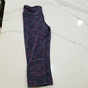 Athletica  Space Dye Capri Leggings Size Small